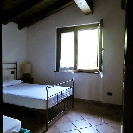 Monteisola 公寓 蒙泰伊索拉